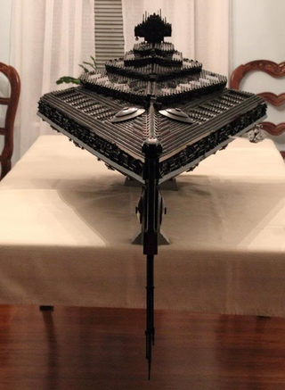 Illustration for article titled Eclipse Class Star Destroyer In Lego